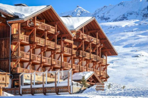  Hotel Au Chamois d'Or   Хуез 